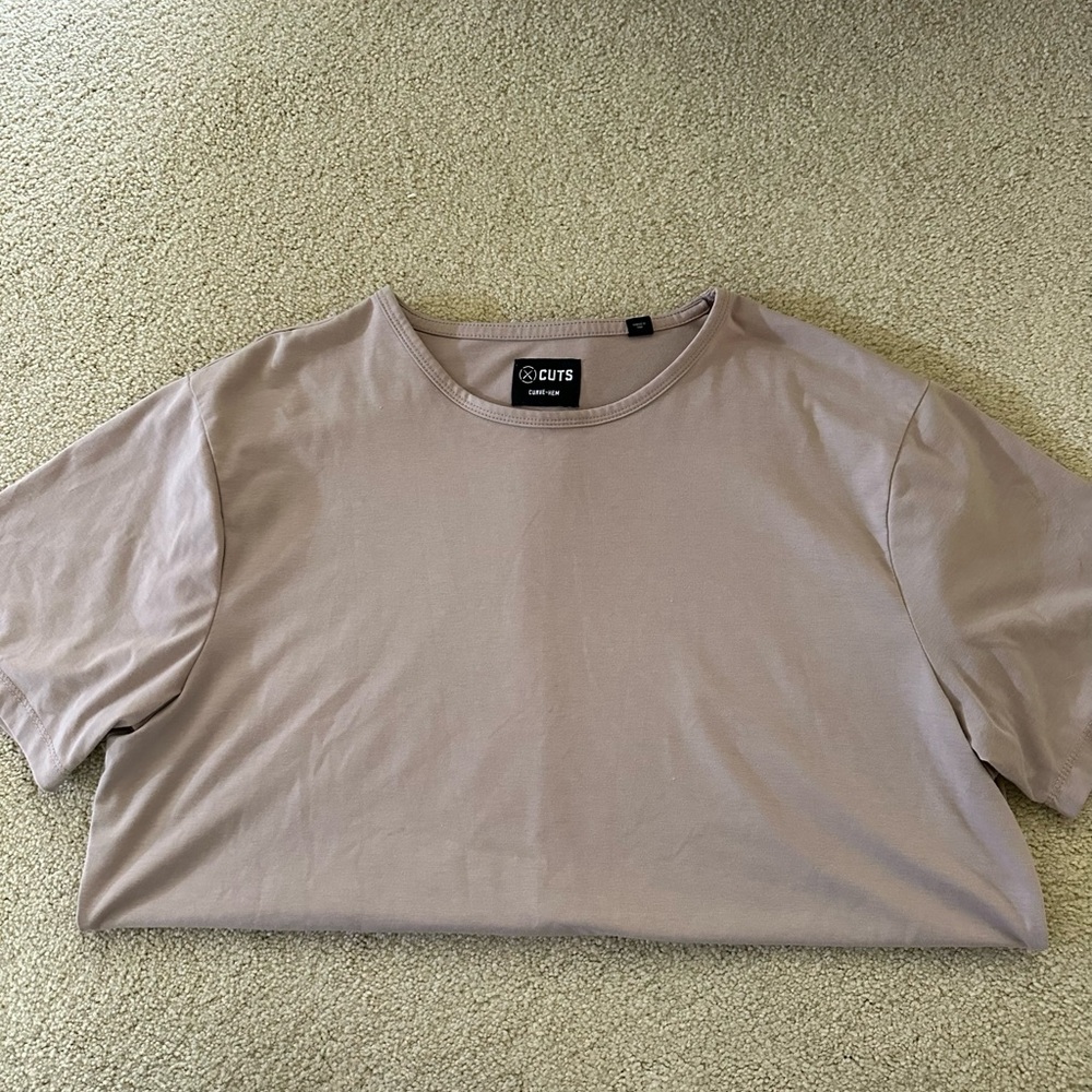 Cuts Clothing Short Sleeve Tee - Light pink